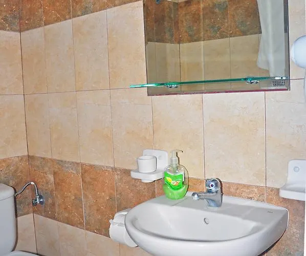 Theophili Гостевой дом Zefiria